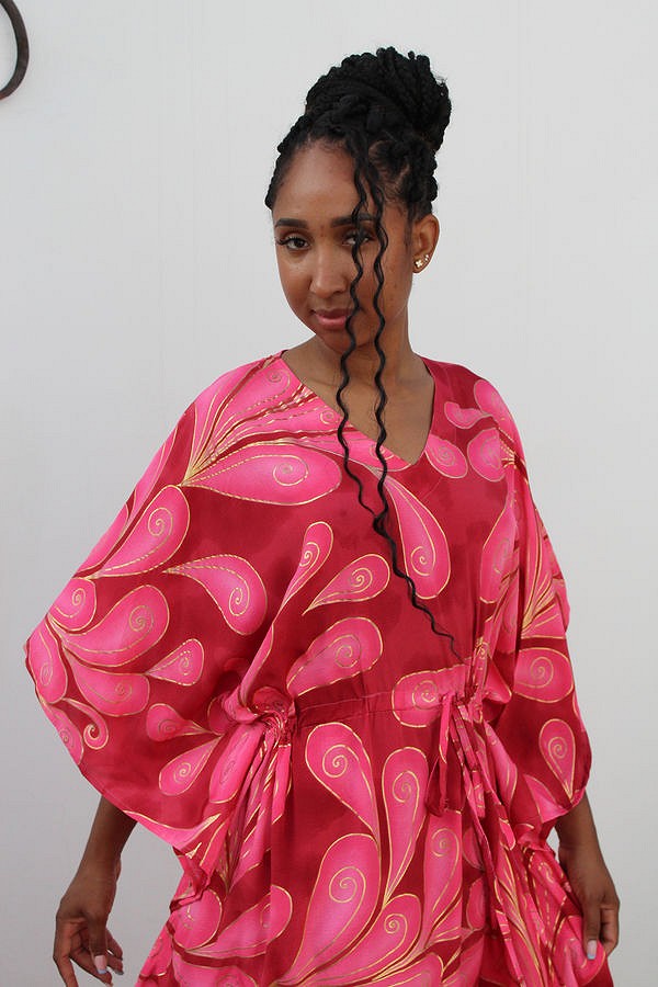 Kimonos & Caftanes 