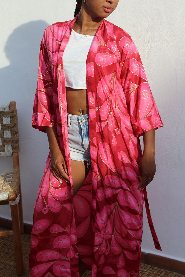 Kimonos & Caftanes 